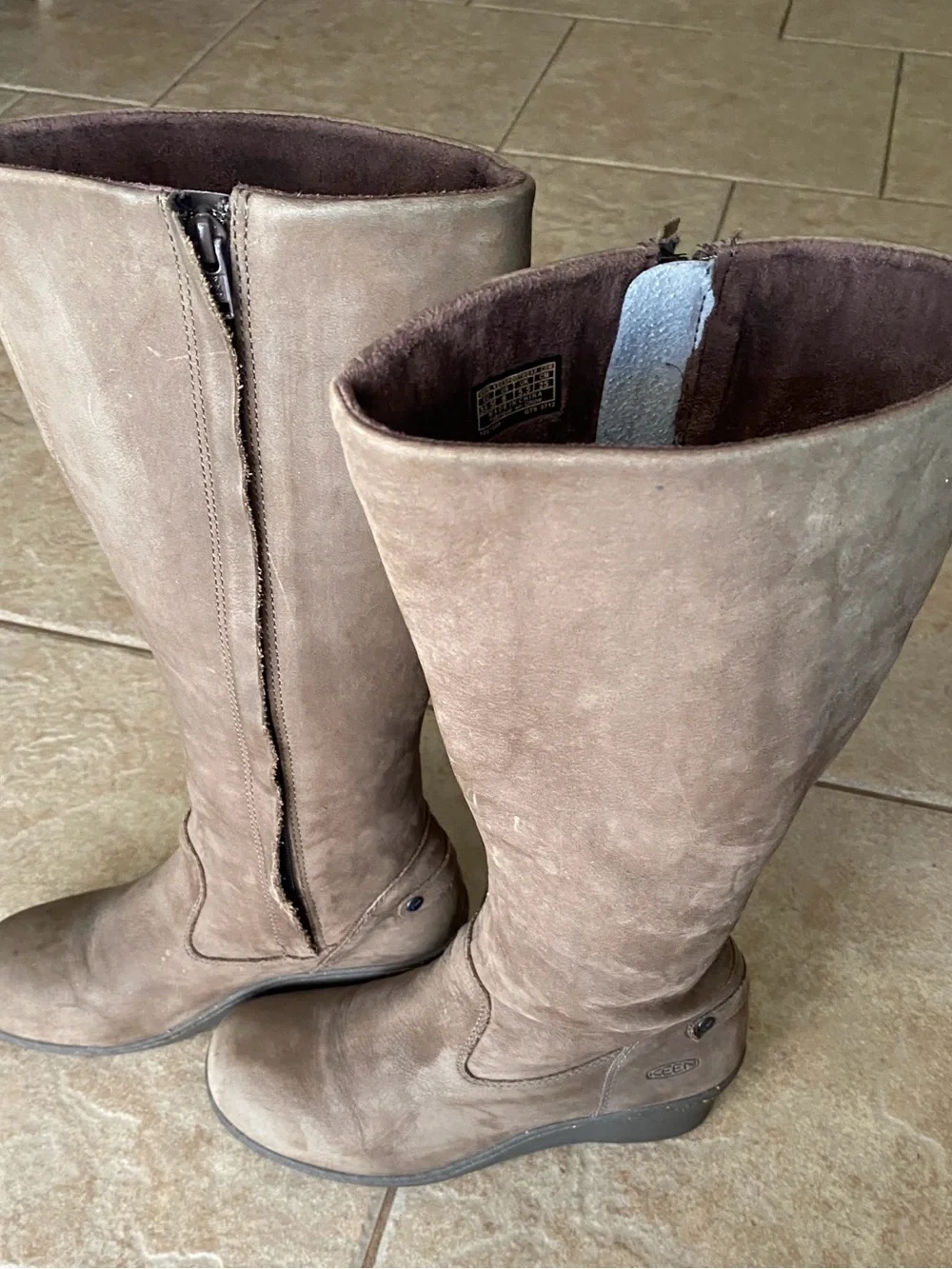 KEEN Akita Women's Tall Wedge Boots Leather Slouch Mid-Calf Brown Size 8